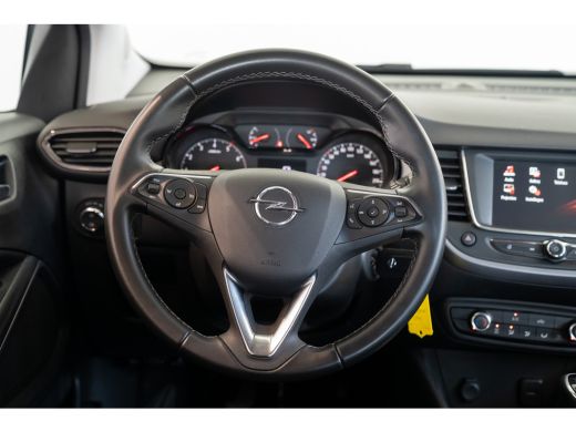 Opel Crossland X 1.2 Turbo Edition | Achterbank in delen neerklapbaar | Achterspoiler | Achterspoiler ActivLease financial lease