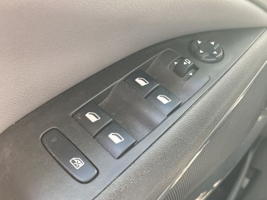 Opel Crossland X 1.2 Turbo Innovation | Achterbank in delen neerklapbaar | Achteruitrijcamera | Apple Carplay/Andr... ActivLease financial lease