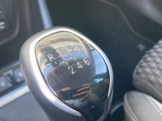 Opel Crossland X 1.2 Turbo Innovation | Achterbank in delen neerklapbaar | Achteruitrijcamera | Apple Carplay/Andr... ActivLease financial lease