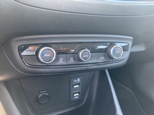 Opel Crossland X 1.2 Turbo Innovation | Airco (automatisch) | Bandenspanningscontrolesysteem | Cruise control ActivLease financial lease