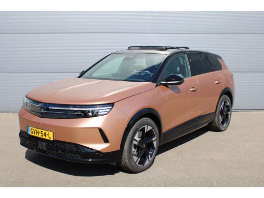 Opel Grandland Electric GS 73 kWh | Audio installatie premium | Autonomous Emergency Braking | Elektrisch glazen panorama... Opel Grandland Electric GS 73 kWh | Audio installatie premium | Autonomous Emergency Braking | Elektrisch glazen panorama...