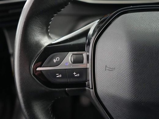 Peugeot 2008 1.2 PureTech Blue Lease Allure MANUAL ActivLease financial lease