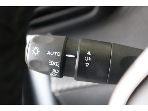 Peugeot 208 1.2 PureTech 75 Style Peugeot 208 1.2 Handmatig 1.2 PureTech 75 Style | Airco | Apple Carplay/And... ActivLease financial lease