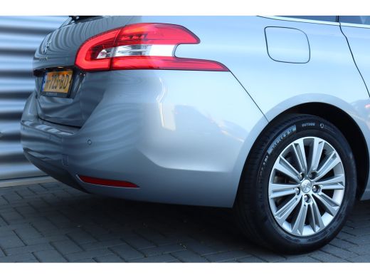 Peugeot 308 SW 1.2 PURETECH 110PK ALLURE / NAVI / LEDER / CLIMA / LED / PDC / 16" LMV / CAMERA / KEYLESS / PA... ActivLease financial lease