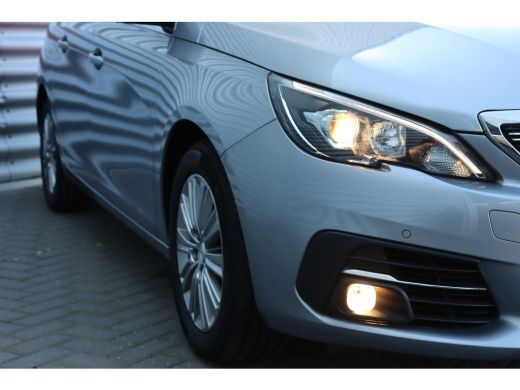 Peugeot 308 SW 1.2 PURETECH 110PK ALLURE / NAVI / LEDER / CLIMA / LED / PDC / 16" LMV / CAMERA / KEYLESS / PA... ActivLease financial lease