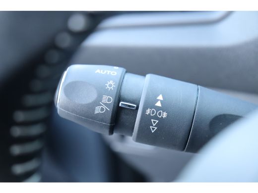 Peugeot 308 SW 1.2 PURETECH 110PK ALLURE / NAVI / LEDER / CLIMA / LED / PDC / 16" LMV / CAMERA / KEYLESS / PA... ActivLease financial lease