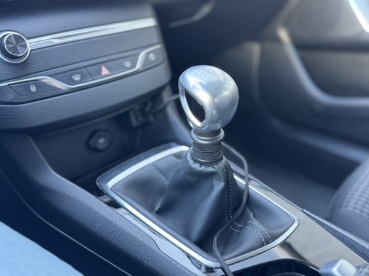 Peugeot 308 SW 1.2 PureTech Blue Lease | Apple Carplay/Android Auto|telefoonintegratie premium | Cruise contr... ActivLease financial lease