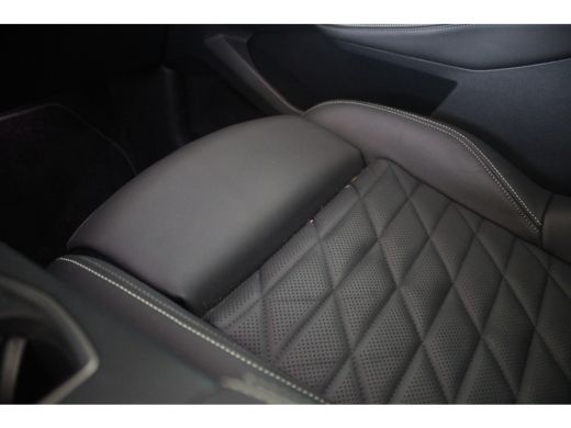 Peugeot E-5008 Peugeot 210-PK 73kWh GT Avantage DEMO DEAL NAVI | STOELVERWARMING/VENTILATIE | STUURVERWARMING | ... ActivLease financial lease