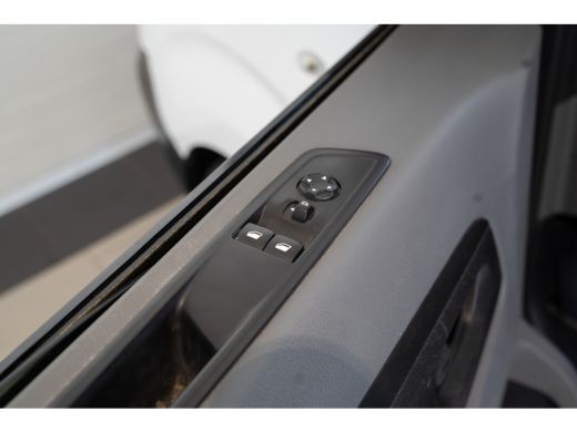 Peugeot Expert 1.6 BlueHDI 115PK Premium | Imperial | Trekhaak | Airco | Navigatie | Apple Carplay & Android Aut... ActivLease financial lease