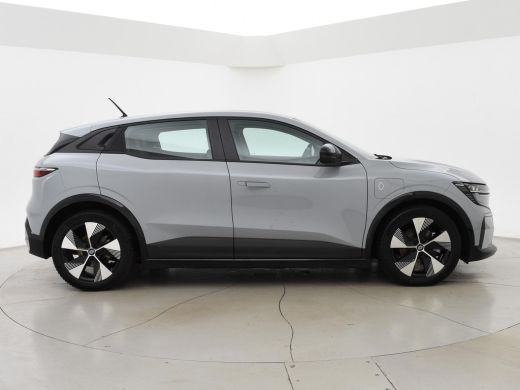 Renault Megane E-Tech E-Tech EV60 220 PK OPTIMUM CHARGE EVOLUTION *GRIS RAFALE* + CAMERA | CARPLAY ActivLease financial lease