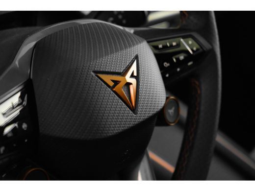 Seat Born Performance | 82 kWh | Panorama dak | Sennheiser | Keyless Advanced | Elek. stoelen | 20" Velgen ... ActivLease financial lease