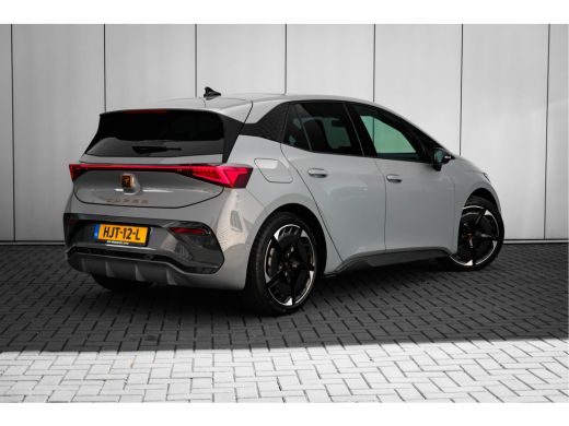 Seat Born Performance | 82 kWh | Panorama dak | Sennheiser | Keyless Advanced | Elek. stoelen | 20" Velgen ... ActivLease financial lease