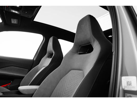 Seat Born Performance | 82 kWh | Panorama dak | Sennheiser | Keyless Advanced | Elek. stoelen | 20" Velgen ... ActivLease financial lease