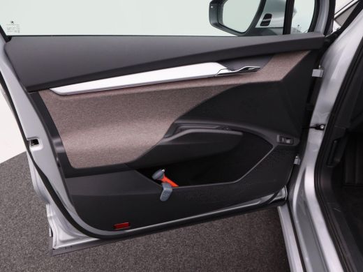 Skoda Enyaq Coupé Business Edition Plus 60 | Adaptive Cruise | CarPlay | Navigatie | Bluetooth | Achteruitrijcamera... ActivLease financial lease