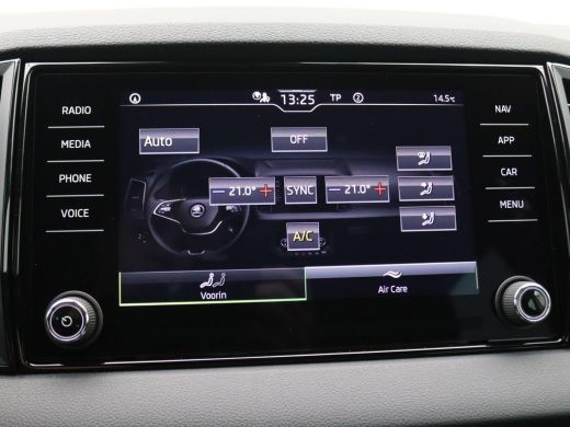 Skoda Karoq 1.5 TSI ACT Business Edition 150PK DSG full led, adaptive cruise, lane assist, elek. bedienbare a... ActivLease financial lease