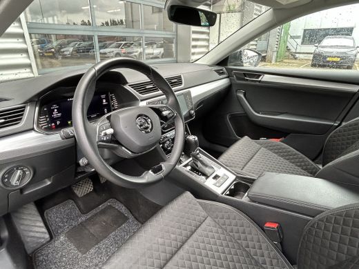 Skoda Superb Combi 1.5 TSI 150 pk ACT Business Edition 7-DSG | Trekhaak uitklapbaar | Elektrische LV-stoel | N... ActivLease financial lease