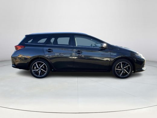 Toyota Auris Touring Sports 1.8 Hybrid Dynamic Ultimate | Navigatie | Stoelverwarming | Parkeersensoren 17 inch LM-velgen | ActivLease financial lease