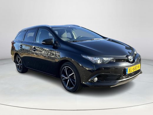 Toyota Auris Touring Sports 1.8 Hybrid Dynamic Ultimate | Navigatie | Stoelverwarming | Parkeersensoren 17 inch LM-velgen | ActivLease financial lease