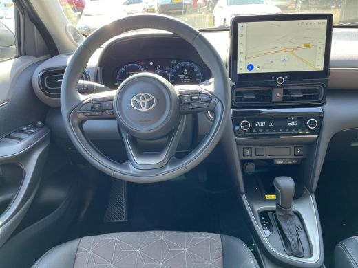 Toyota Yaris Cross 1.5 Hybrid 130 Executive | Premium Pack | Navigatie | Apple CarPlay/Android auto | Achteruitrijca... ActivLease financial lease