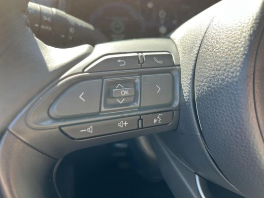 Toyota Yaris Cross 1.5 Hybrid 130 Executive | Premium Pack | Navigatie | Apple CarPlay/Android auto | Achteruitrijca... ActivLease financial lease