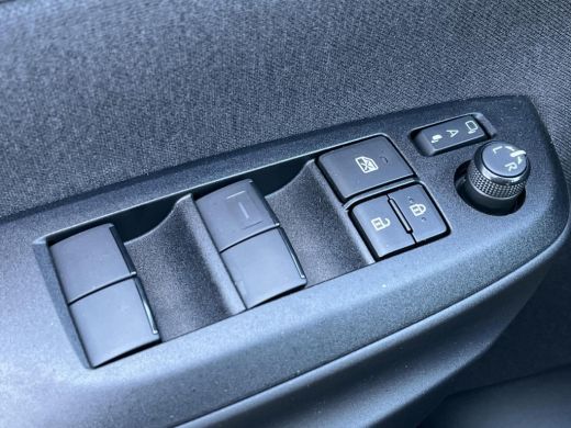 Toyota Yaris Cross 1.5 Hybrid Active | Navigatie | Keyless entry | Parkeersensoren | Carplay | ActivLease financial lease