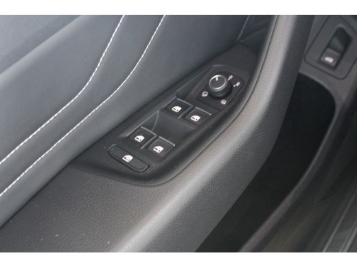 Volkswagen Arteon 2.0 TSI R-Line Business+ | Apple Carplay/Android Auto|telefoonintegratie premium | Cruise control... ActivLease financial lease