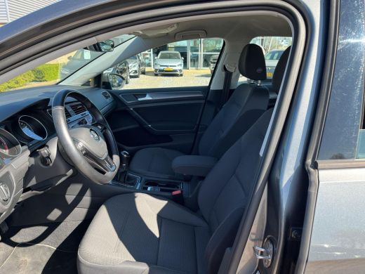 Volkswagen Golf 1.0 TSI Comfortline | 115Pk | Navi | Clima | Pdc | A-Camera | DAB | 45.303Km | ActivLease financial lease