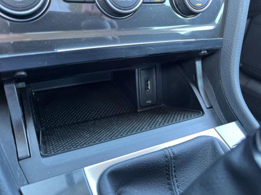 Volkswagen Golf 1.0 TSI Comfortline | 115 pk | Navi | Clima | PDC | A-Camera | DAB | 45.303 km | ActivLease financial lease