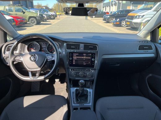 Volkswagen Golf 1.0 TSI Comfortline | 115Pk | Navi | Clima | Pdc | A-Camera | DAB | 45.303Km | ActivLease financial lease