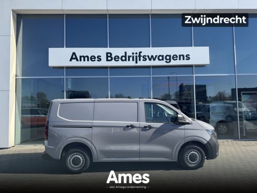Volkswagen Transporter 2.0 TDI L1 150PK hand | betimmering | achteruitrijcamera | bijrijdersbank Volkswagen Transporter 2.0 TDI L1 150PK hand | betimmering | achteruitrijcamera | bijrijdersbank