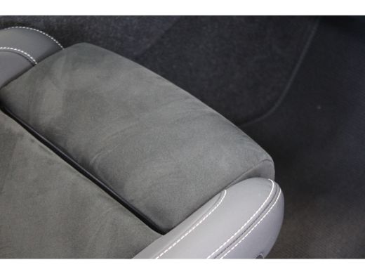 Volvo  EX40 Volvo 238PK Single Motor Core | Park Assist | 19'' | Nubuck bekleding | Park Camera | Carplay/And... ActivLease financial lease