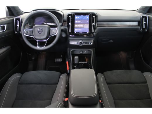 Volvo  EX40 Volvo 238PK Single Motor Core | Park Assist | 19'' | Nubuck bekleding | Park Camera | Carplay/And... ActivLease financial lease