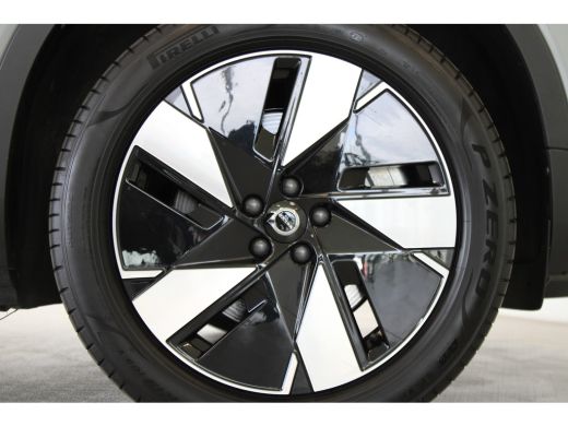 Volvo  EX40 Volvo 238PK Single Motor Core | Park Assist | 19'' | Nubuck bekleding | Park Camera | Carplay/And... ActivLease financial lease