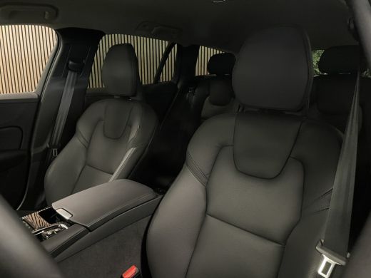 Volvo  V60 T6 AWD Recharge Plus Dark | Adaptieve Cruise Control | Stoelverwarming voor+achter | Stuurwielver... ActivLease financial lease