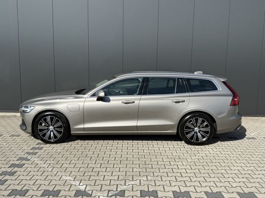 Volvo  V60 Volvo T6 Twin Engine AWD Inscription | Camera | Adaptive Cruise | BLIS | Leder | Stoelverwarming ... ActivLease financial lease