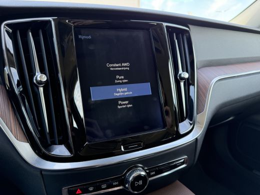 Volvo  V60 Volvo T6 Twin Engine AWD Inscription | Camera | Adaptive Cruise | BLIS | Leder | Stoelverwarming ... ActivLease financial lease