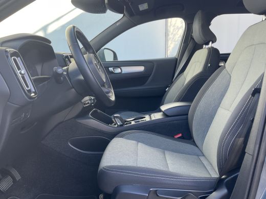 Volvo  XC40 1.5 T3 Business Pro Automaat Trekhaak Stoel/Stuurverw Carplay Elek.Klep! ActivLease financial lease