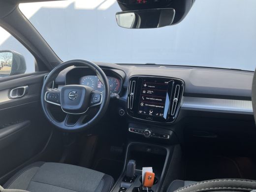 Volvo  XC40 1.5 T3 Business Pro Automaat Trekhaak Stoel/Stuurverw Carplay Elek.Klep! ActivLease financial lease