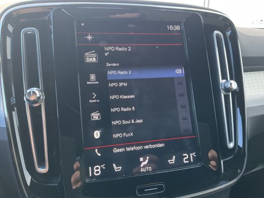 Volvo  XC40 1.5 T3 Business Pro Automaat Trekhaak Stoel/Stuurverw Carplay Elek.Klep! ActivLease financial lease