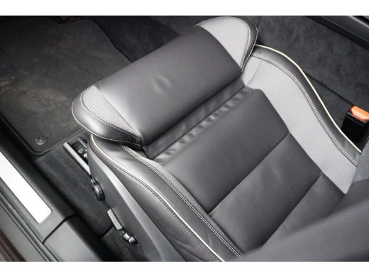 Volvo  XC60 Volvo T6 Plug-in hybrid AWD Plus Dark | Achterbank verwarmd | Achteruitrijcamera | Apple Carplay/... ActivLease financial lease