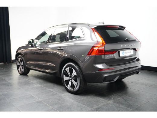 Volvo  XC60 Volvo T6 Plug-in hybrid AWD Plus Dark | Achterbank verwarmd | Achteruitrijcamera | Apple Carplay/... ActivLease financial lease