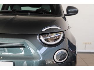 Fiat 500E Giorgio Armani Edition 42 kWh Automaat