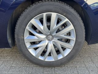 Peugeot 308 SW 1.2 PureTech Blue Lease | Apple Carplay/Android Auto|telefoonintegratie premium | Cruise contr...