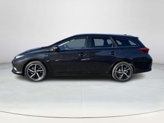 Toyota Auris Touring Sports 1.8 Hybrid Dynamic Ultimate | Navigatie | Stoelverwarming | Parkeersensoren 17 inch LM-velgen |