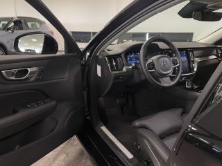 Volvo  V60 T6 AWD Recharge Plus Dark | Adaptieve Cruise Control | Stoelverwarming voor+achter | Stuurwielver...