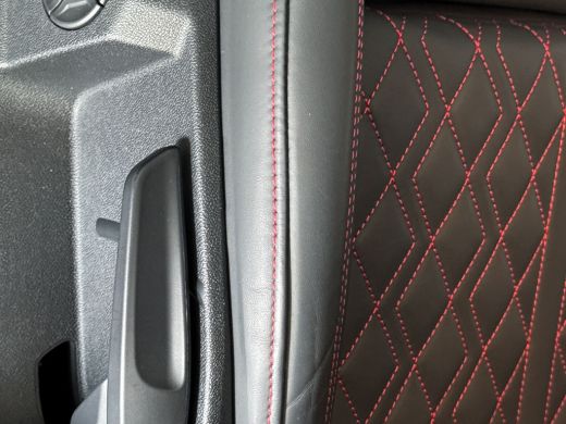 Audi A3 Sportback 45 TFSIe 245pk s-tronic S edition Competition | Leder | Adaptive Cruise Control | Trekhaak ActivLease financial lease