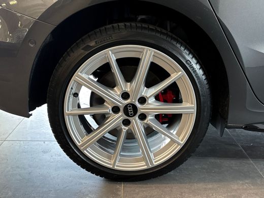 Audi A3 Sportback 45 TFSIe 245pk s-tronic S edition Competition | Leder | Adaptive Cruise Control | Trekhaak ActivLease financial lease