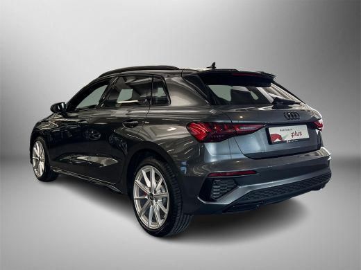 Audi A3 Sportback 45 TFSIe 245pk s-tronic S edition Competition | Leder | Adaptive Cruise Control | Trekhaak ActivLease financial lease