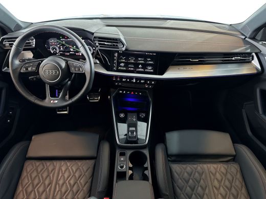 Audi A3 Sportback 45 TFSIe 245pk s-tronic S edition Competition | Leder | Adaptive Cruise Control | Trekhaak ActivLease financial lease