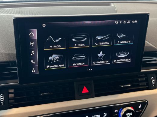 Audi A4 Avant 35 150PK TFSI S edition Competition / Navigatie MMI Plus / Optiekpakket zwart plus / Privac... ActivLease financial lease